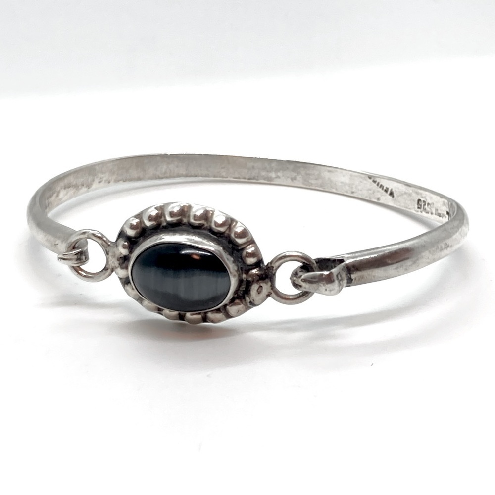 Vtg Taxco 925 Silver & Black Cat Eye Cabochon Stone Pinch Bracelet 7” C / 2” D